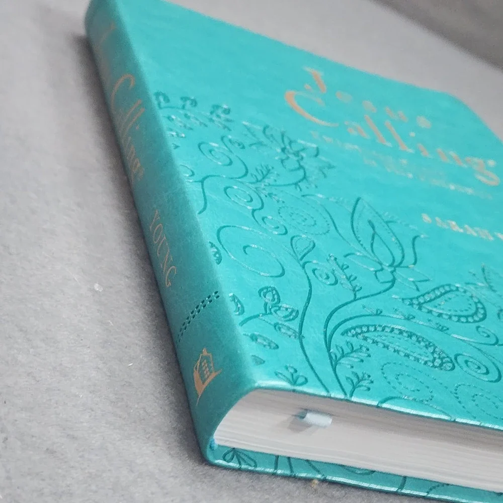 Sarah Young Jesus Calling Devotional Teal Faux Leather‎ Floral Embossed Unisex